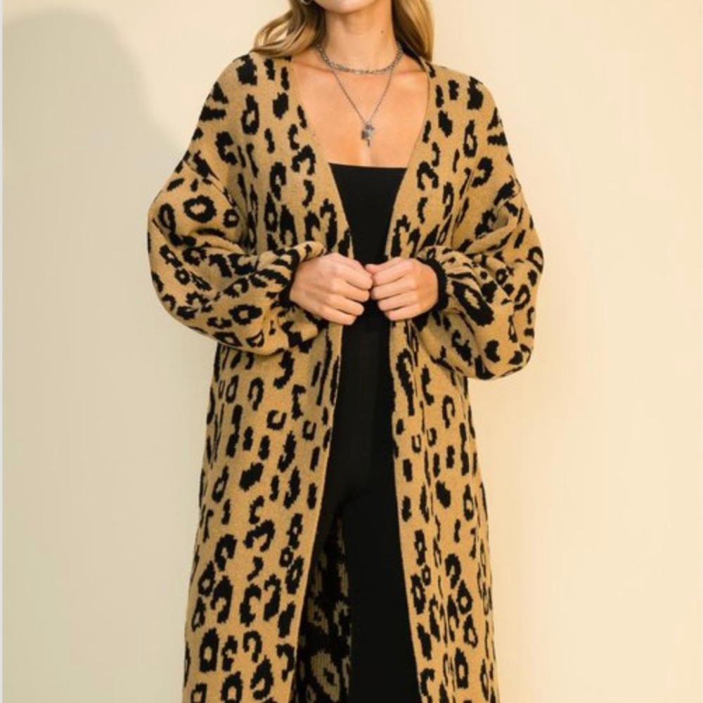 OVERSIZED LEOPARD PRINT LONG CARDIGAN SWEATER STATEMENT SLEEVES - Picture 5 of 16